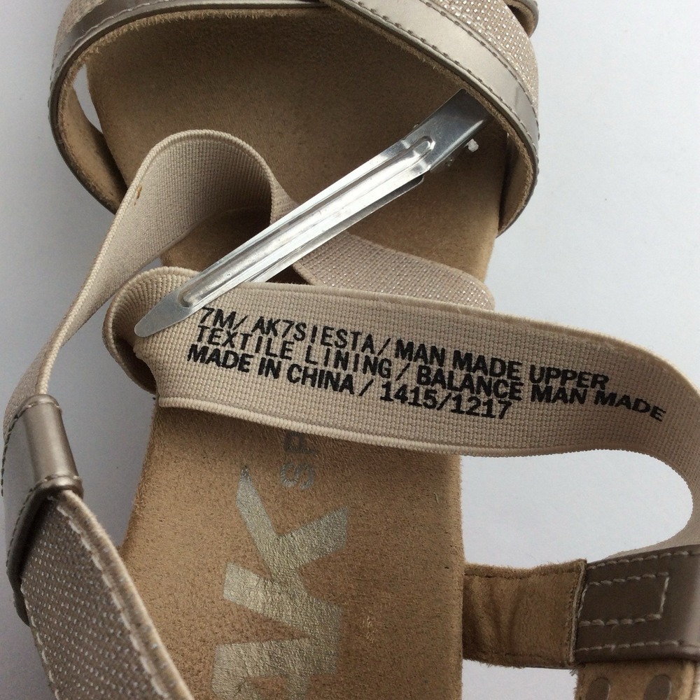 Anne Klein Sport Wedge Sandals Metallic Champagne Pewter 7M Old Money Glam - Picture 10 of 10